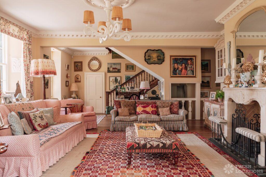 Country house shoot locations for authentic autumn shoots 8 Aphrodite kt4 shoot location london 4