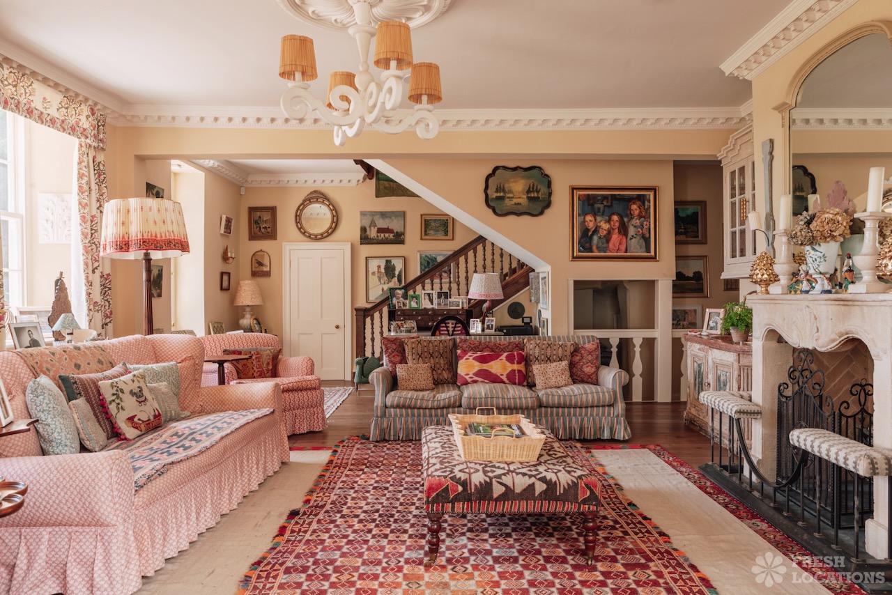 Aphrodite kt4 shoot location london 4