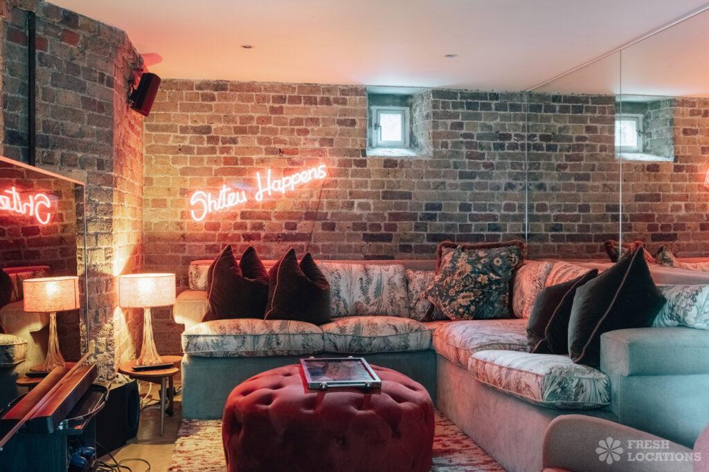 Murano sw20 0nb shootlocation london 41